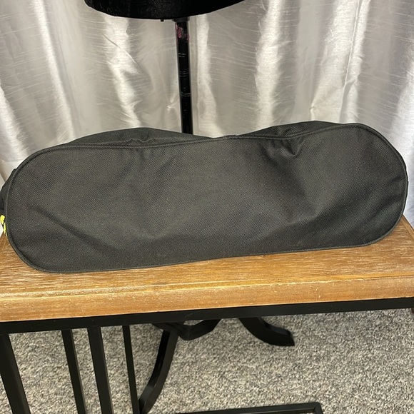 Bovano U.S.A Las Vegas Graphic Tote - Picture 7 of 8